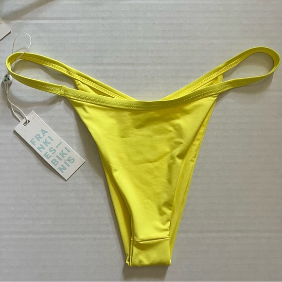 *SOLD* curtsy Frankie’s Bikinis Binx set in lemonade medium & large - Picture 8 of 13